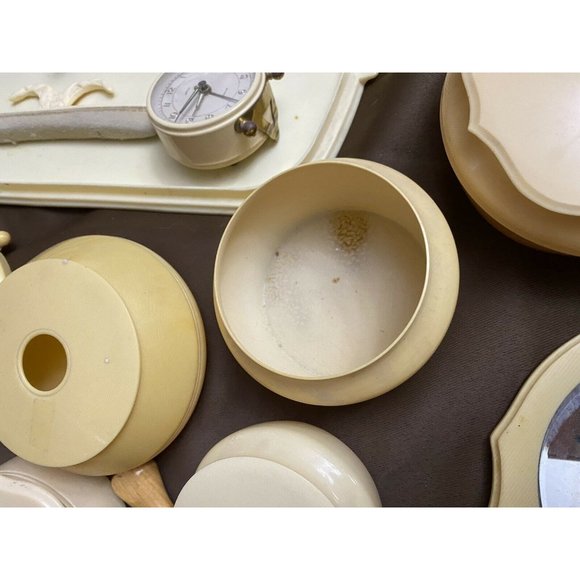 Butterscotch CELLULOID/BAKELITE VANITY DRESSER Clock Shaver Mirror Frame + More - Picture 6 of 12